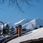 Apartman Next To Gondola. Cosy & Elegant 2 Bedroom In Neon Complex Banszko