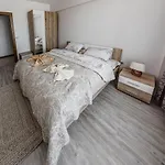 Apartman Next To Gondola. Cosy & Elegant 2 Bedroom In Neon Complex Banszko
