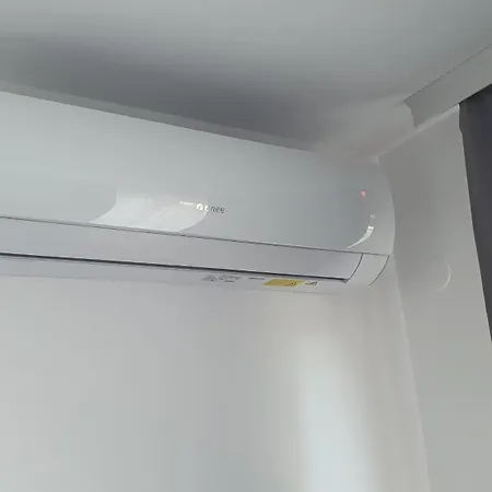 Next To Gondola. Cosy & Elegant 2 Bedroom In Neon Complex Апартамент Банско