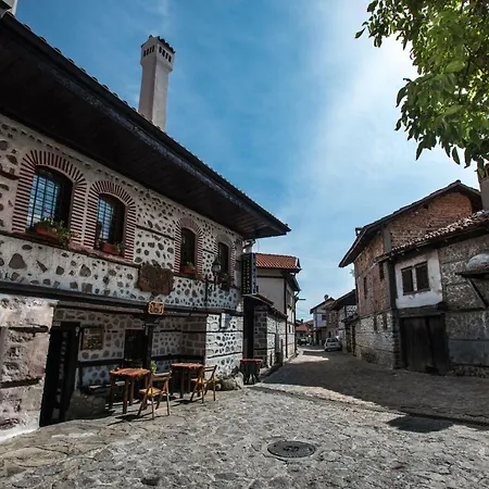 Next To Gondola. Cosy & Elegant 2 Bedroom In Neon Complex