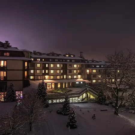Next To Gondola. Cosy & Elegant 2 Bedroom In Neon Complex Apartment