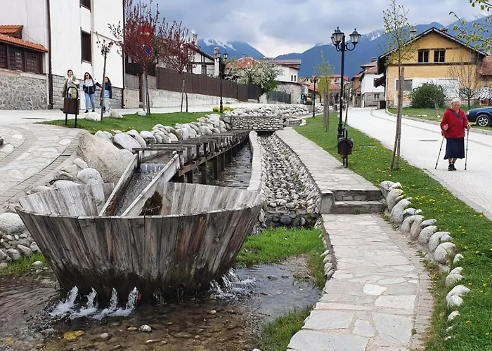 Apartment Next To Gondola. Cosy & Elegant 2 Bedroom In Neon Complex Bansko