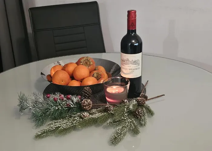 Апартамент Next To Gondola. Cosy & Elegant 2 Bedroom In Neon Complex Банско