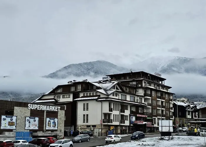 Next To Gondola. Cosy & Elegant 2 Bedroom In Neon Complex *