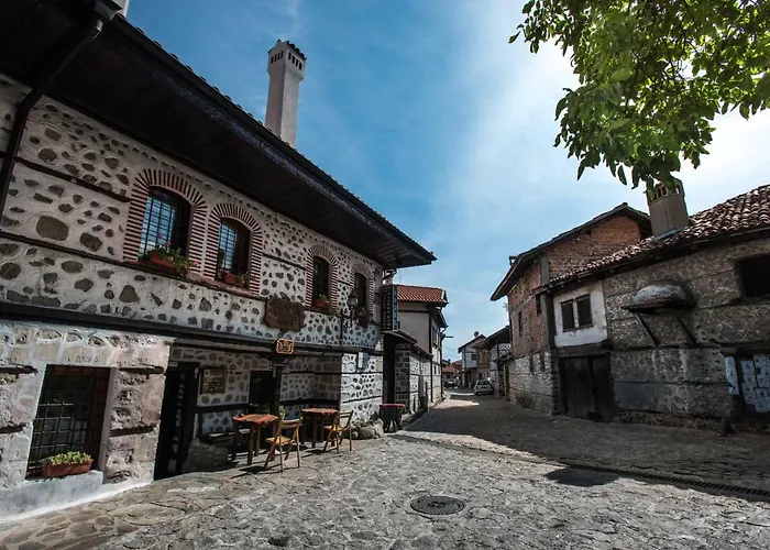 Next To Gondola. Cosy & Elegant 2 Bedroom In Neon Complex