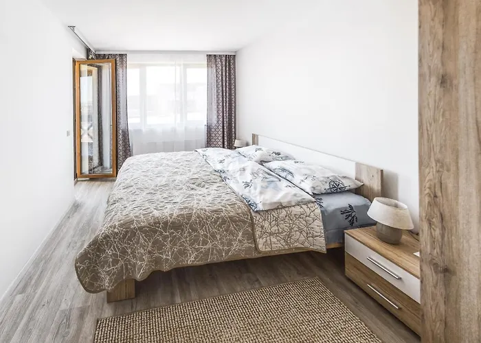 Apartment Next To Gondola. Cosy & Elegant 2 Bedroom In Neon Complex Bansko